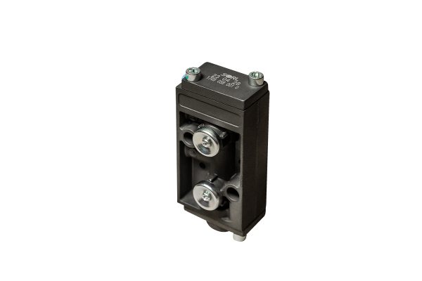 Клапан переключения делителя КПП ZF 4/2 ходовой MB, MAN, IVECO, DAF (501208630)